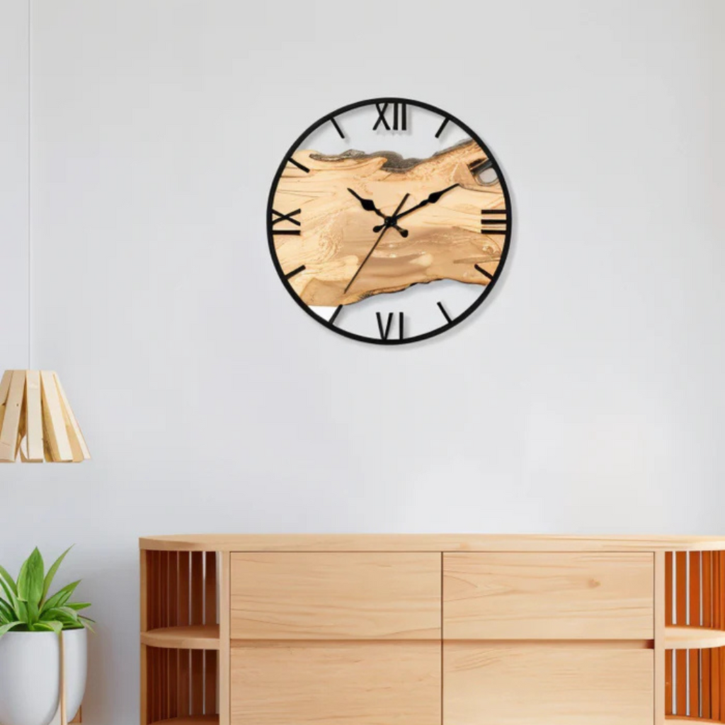 Modern Wall Clock in Minimal Style Hoopie
