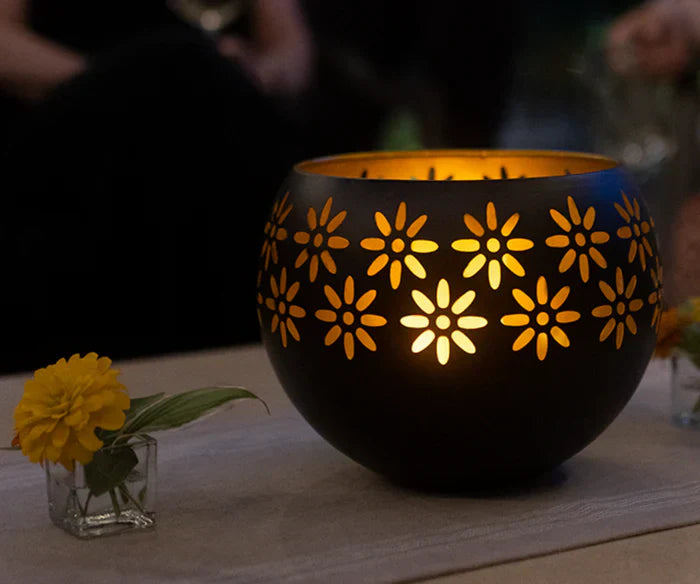 Flower Pattern Candle Lamp – Decorative LED Table Lamp for Stylish Lighting