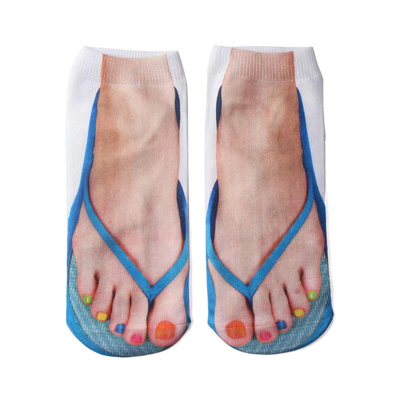 Socks with nail print