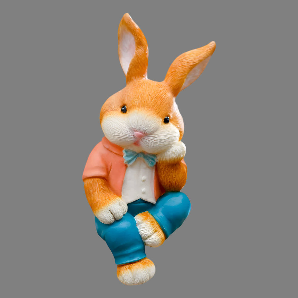 Sitting rabbit sculpture for playful and modern desk or shelf decoration