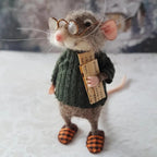 Handmade felt mouse | Christmas decoration & gift idea | Needle felted from wool & fabric | Sustainable