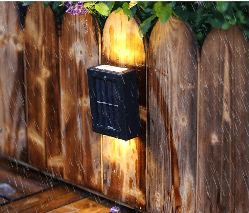 Solar-powered terrace wall light