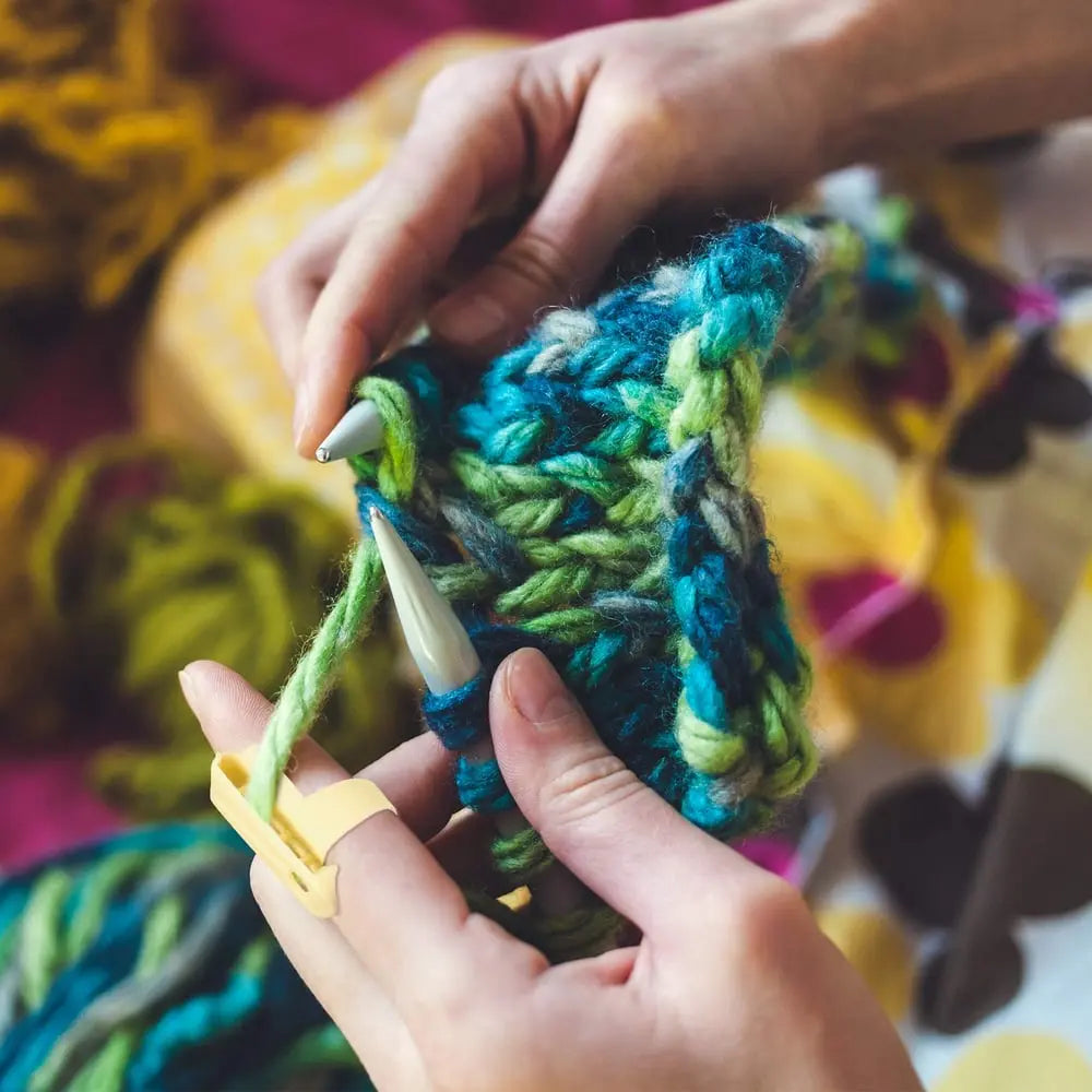 5-piece Set Yarn Guide Ring – for comfortable and fast knitting & crocheting!