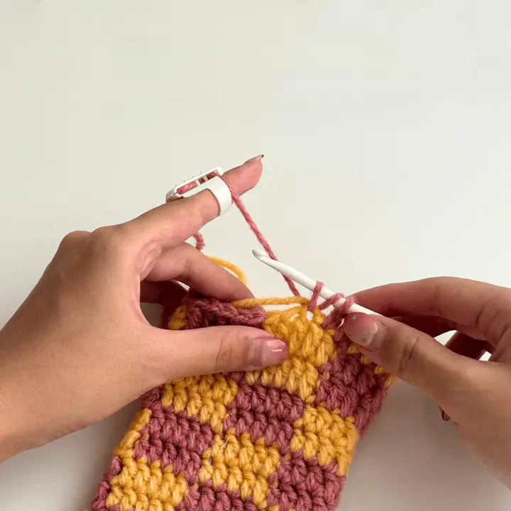 5-piece Set Yarn Guide Ring – for comfortable and fast knitting & crocheting!