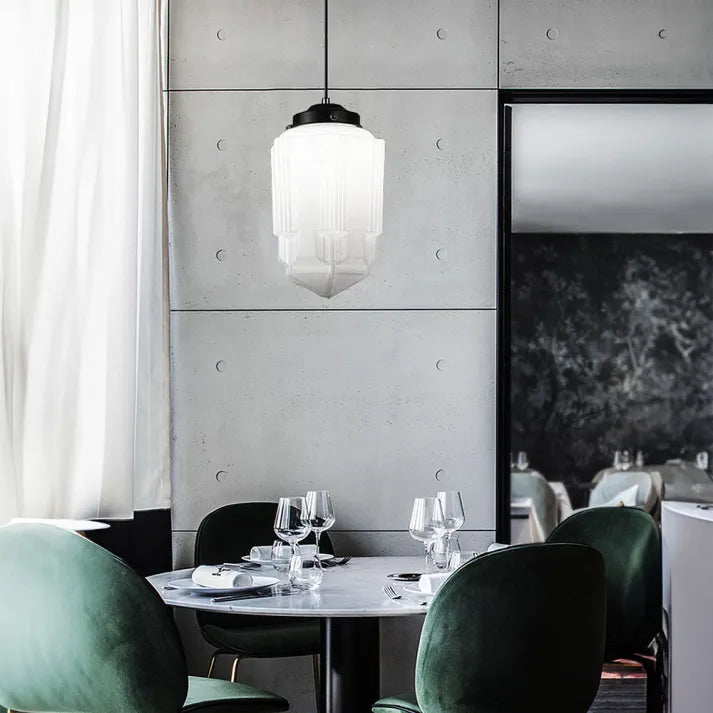 The elegance of matte glass in your interior