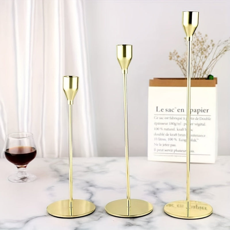 MajesticFlicker – Sophisticated Black and Gold Candelabra Set for Elegant Events