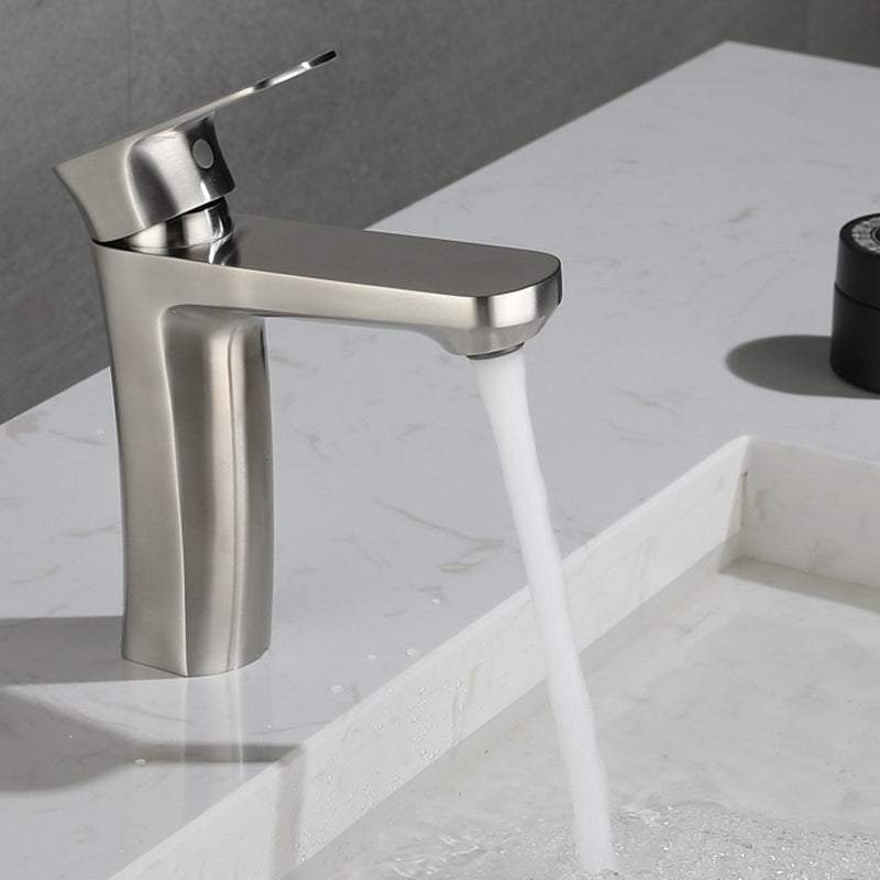 Square 1-Handle Basin Faucet 1 Hole Basin Faucet