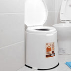 Modern Plastic Floor-Mounted Toilet Bowl with Seat for the Bathroom