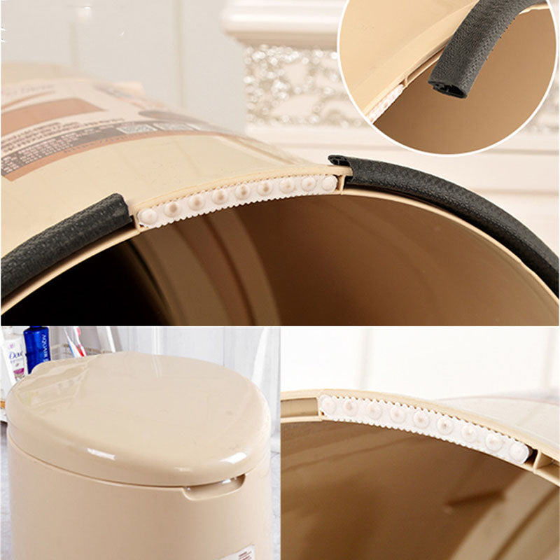 Modern Plastic Floor-Mounted Toilet Bowl with Seat for the Bathroom