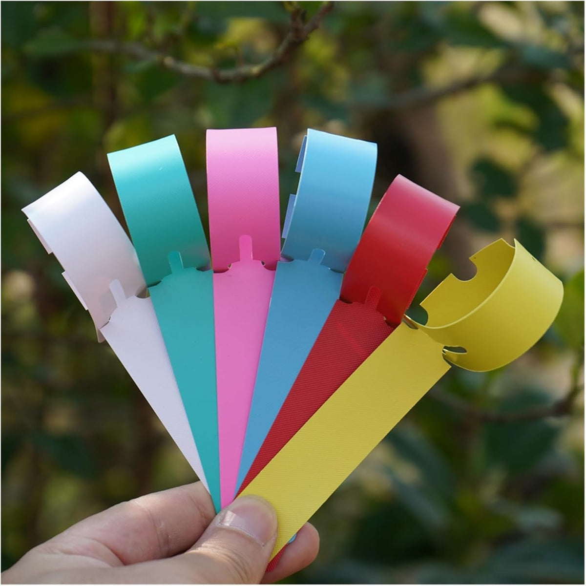 Reusable plant labels made of plastic for garden and tree marking