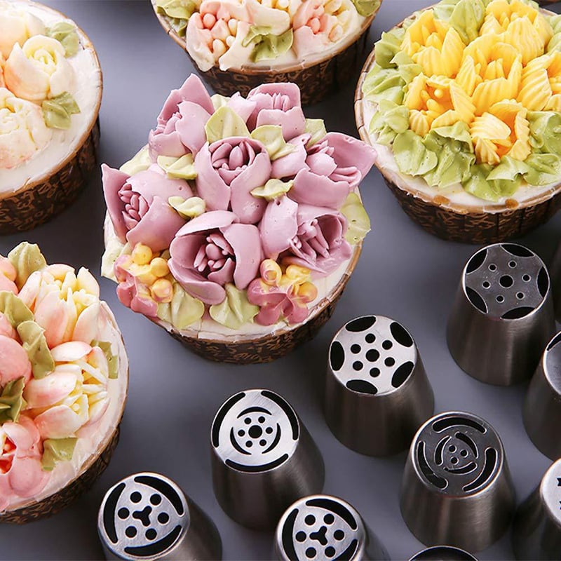 TitanSplendor — Transform every cake into a breathtaking masterpiece full of love and wonder