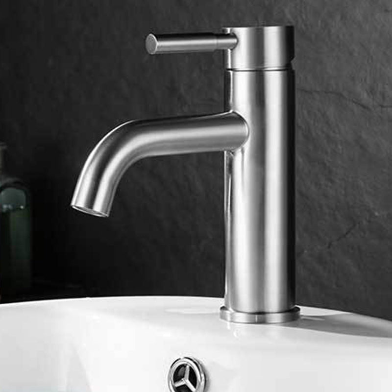 Modern Silver Washbasin Mixer Single Lever Bathroom Faucet with Lever Handle