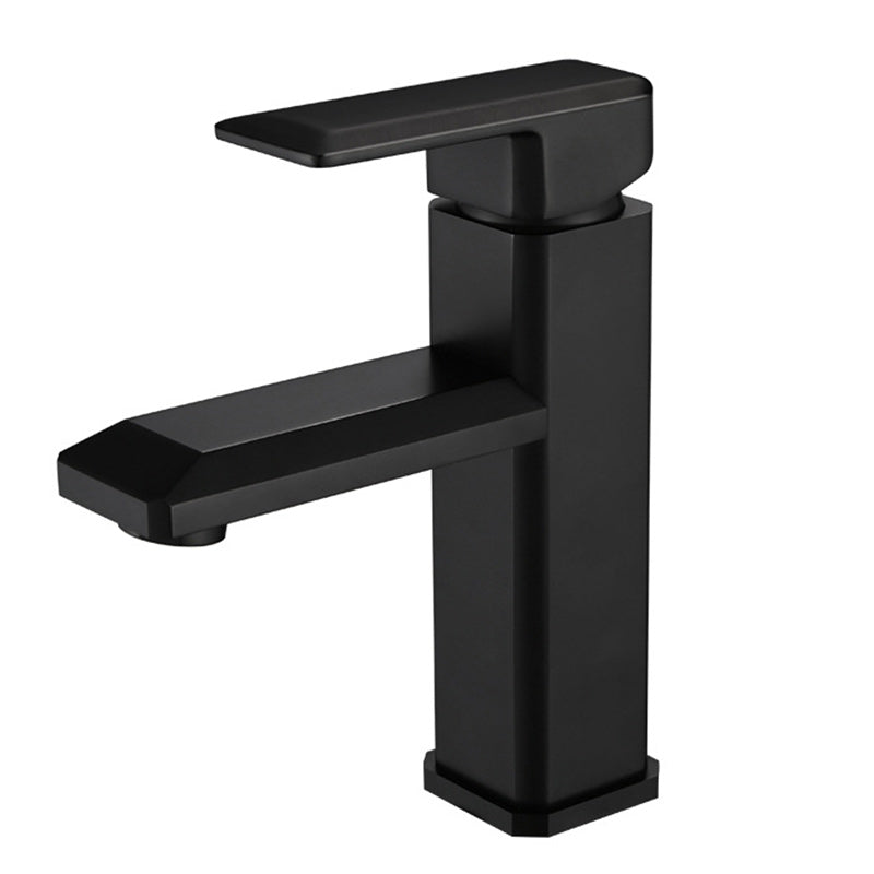 Single Hole Faucet 6.69" H Modern Low Arc Bathroom Faucet