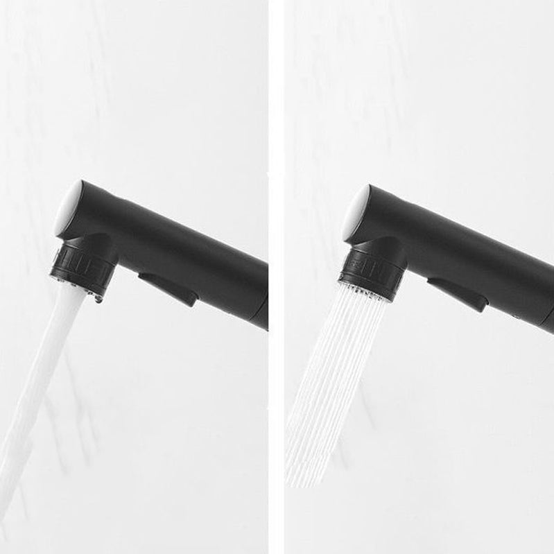 Modern Design Bathroom Faucet Single Lever Mixer with Water Hose