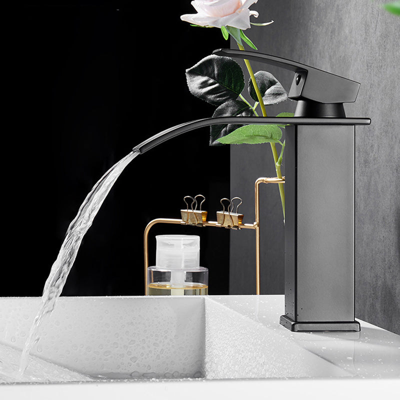 Vessel Sink Faucets Single Lever Mixer Modern Faucets for the Bathroom