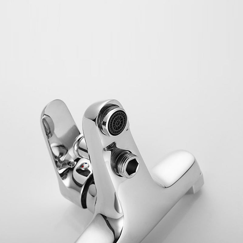 Bathroom Bathtub Pull-Out Wall-Mounted Hand Shower Fixed Bathtub Faucet