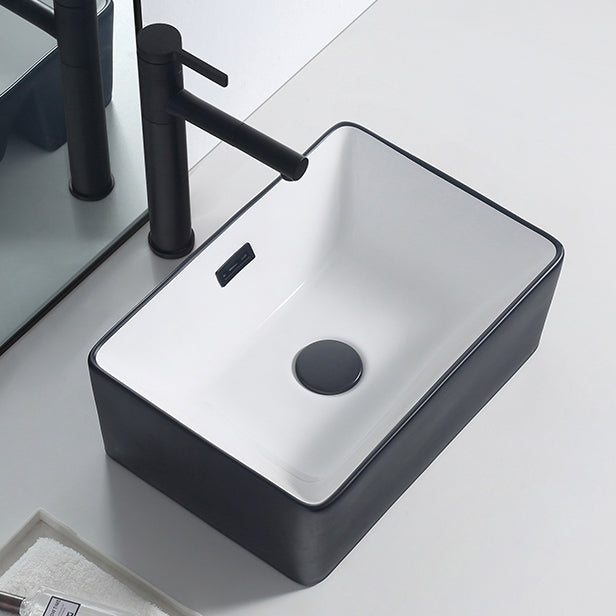 Modern porcelain floor washbasin Rectangular washbasin for the bathroom