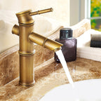 A hole water tap country sink bathroom faucet with single lever handle
