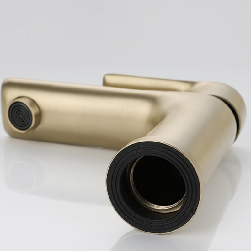 Modern Brass Sink Faucet Single Hole Bathroom Faucet Lever Handle Tap