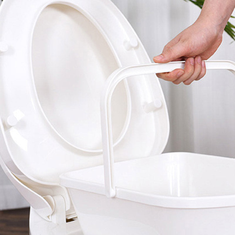 Modern Plastic Floor-Standing Toilet with Soft Close Seat for the Bathroom