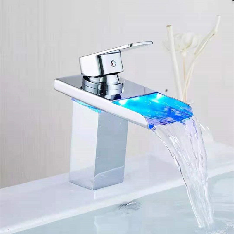 Single-Handle Basin Faucet 1-Hole Widely Used Bathroom Sink Faucet with LED Lighting