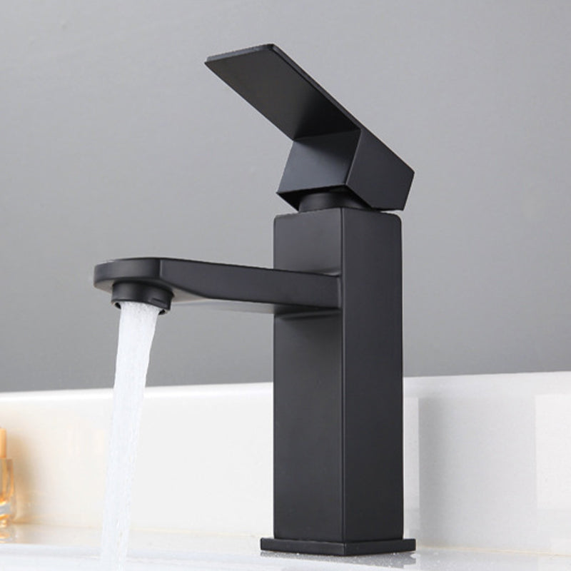 Modern Sink Faucet Centerset Bathroom Sink Faucet in Black