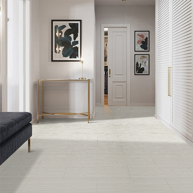 Classic Style Vinyl Flooring Self-Adhesive Vinyl Flooring with Wood Look