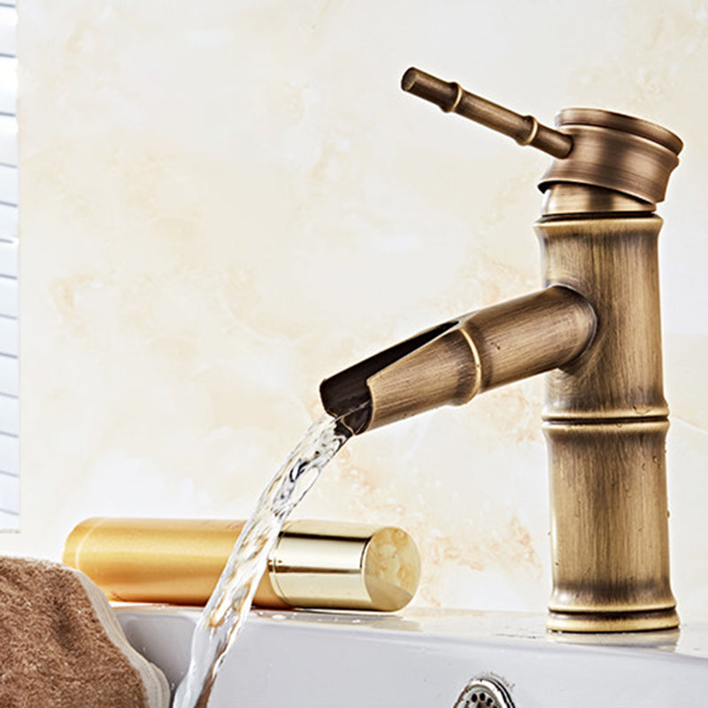 Lever Handle Vanity Faucet Country Low Arc Faucet Single Hole Basin Faucet