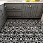 Matte-gloss vinyl floor coverings for peeling off and permanently sticking with quadrant edge