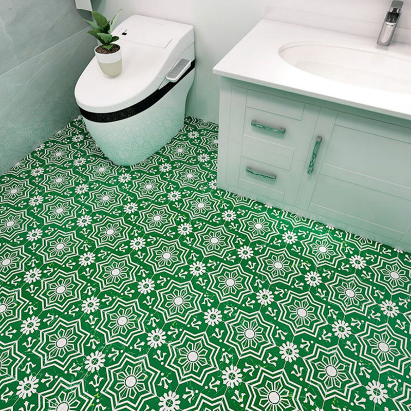 Matte-gloss vinyl floor coverings for peeling off and permanently sticking with quadrant edge