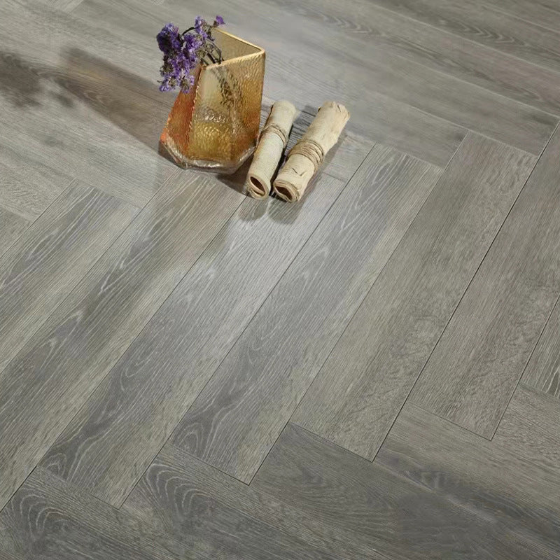 Non-slip laminate flooring wood laminate floor panel