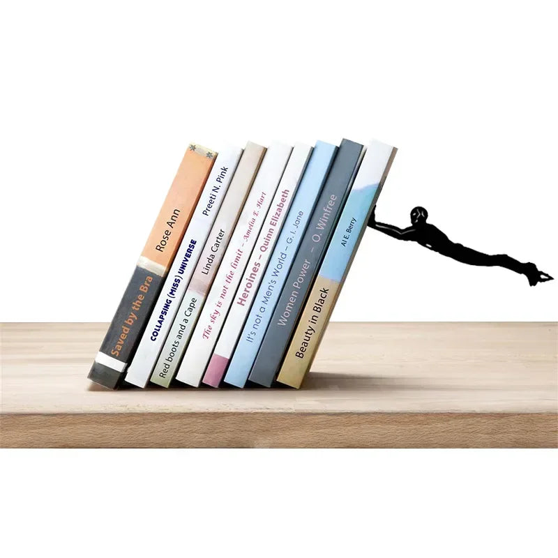 HeroHold — Finally a shelf that holds your books heroically together and captivates every gaze!