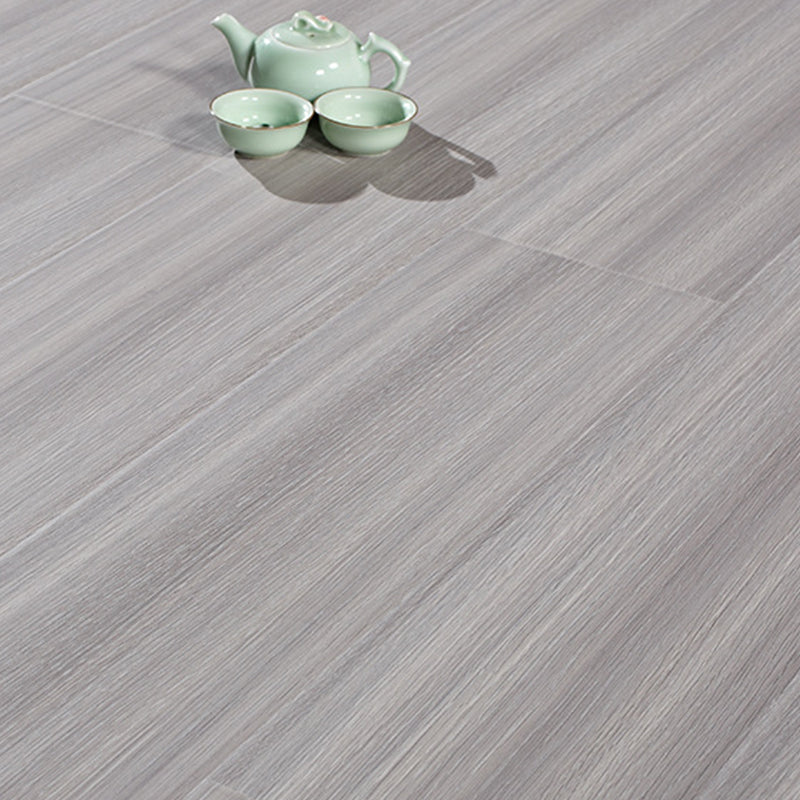 Modern Wood Laminate Flooring Stain-Resistant Laminate Plank Flooring