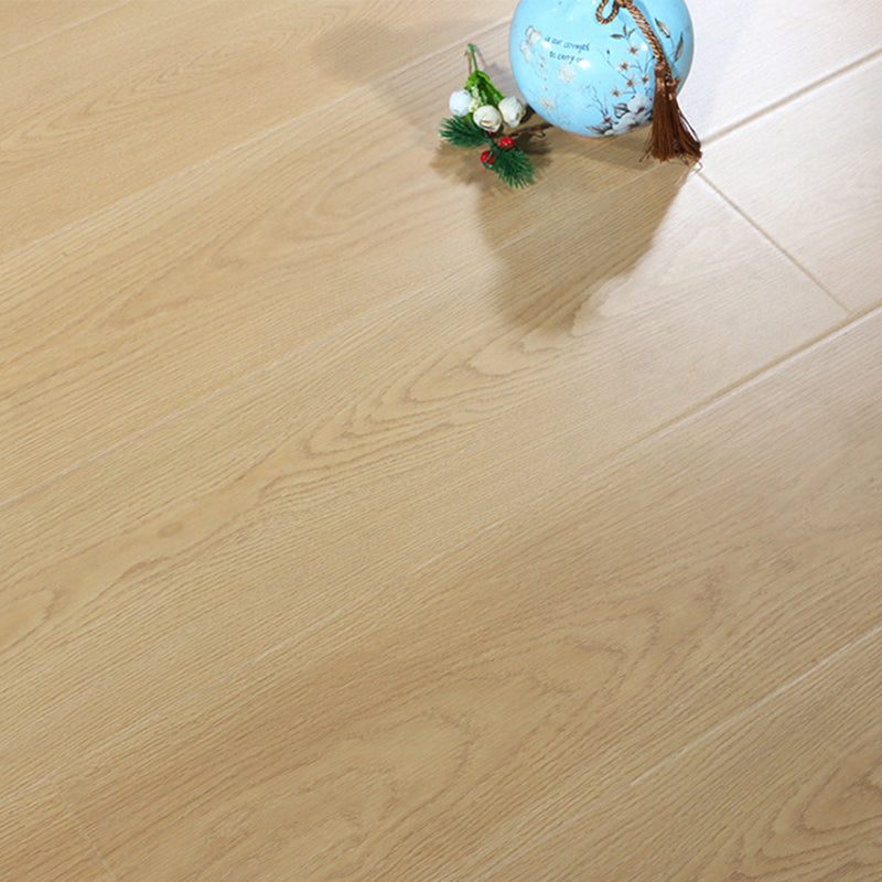 Mold-resistant laminate flooring Scratch-resistant laminate flooring