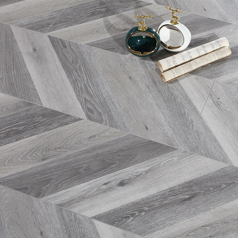 Wood Modern Laminate Flooring Click Lock Stain Resistant Plank Flooring