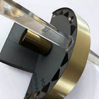 GoldenGleam – Elegant Gold Wall Light with Warm Glow