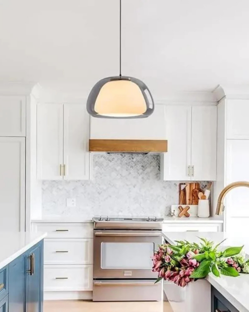 Shiny Accent for Luxury Spaces