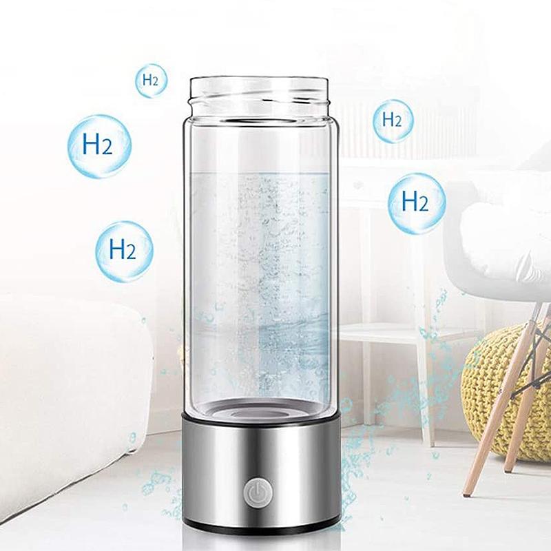 Water bottle for hydrogen generation