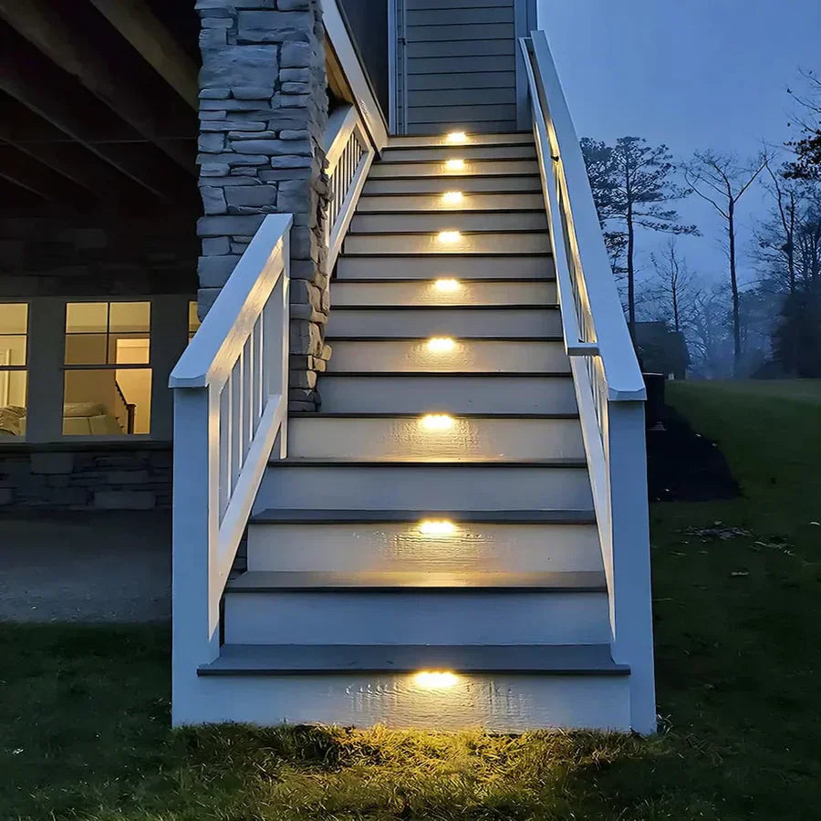 Reliable waterproof outdoor lighting with motion sensor