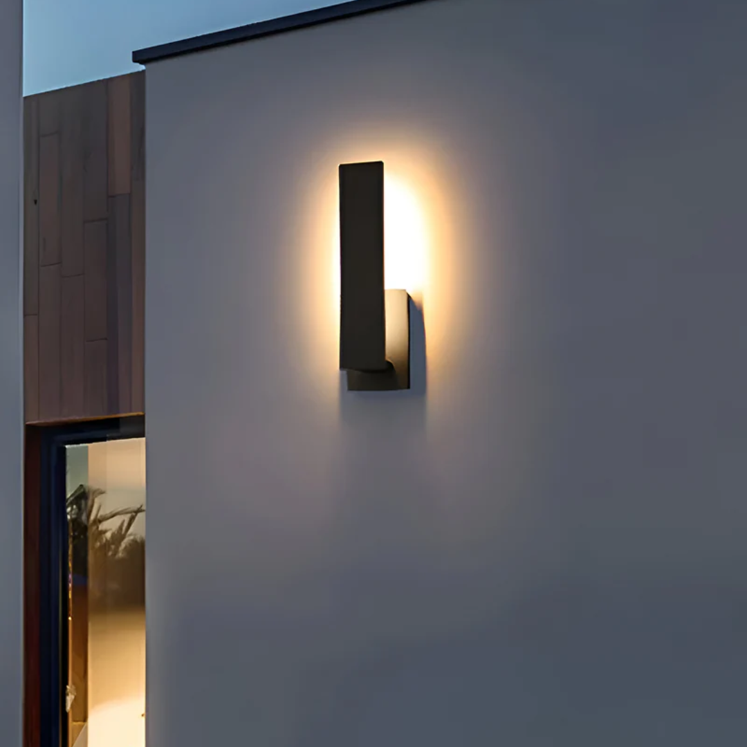 Minimalist LED Outdoor Lamp