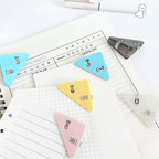 Triangular data closure clips
