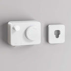 Invisible retractable laundry line