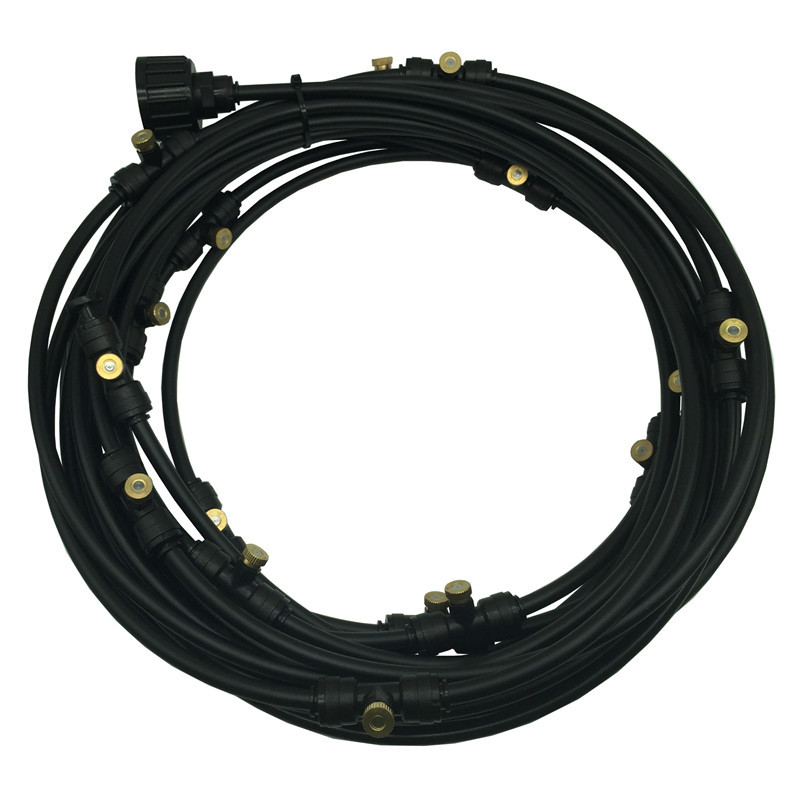 Spray irrigation system – Water hose with spray nozzles for refreshing cooling in the garden