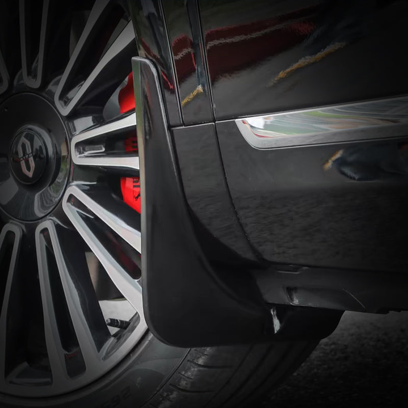 Universal wheel arch for car