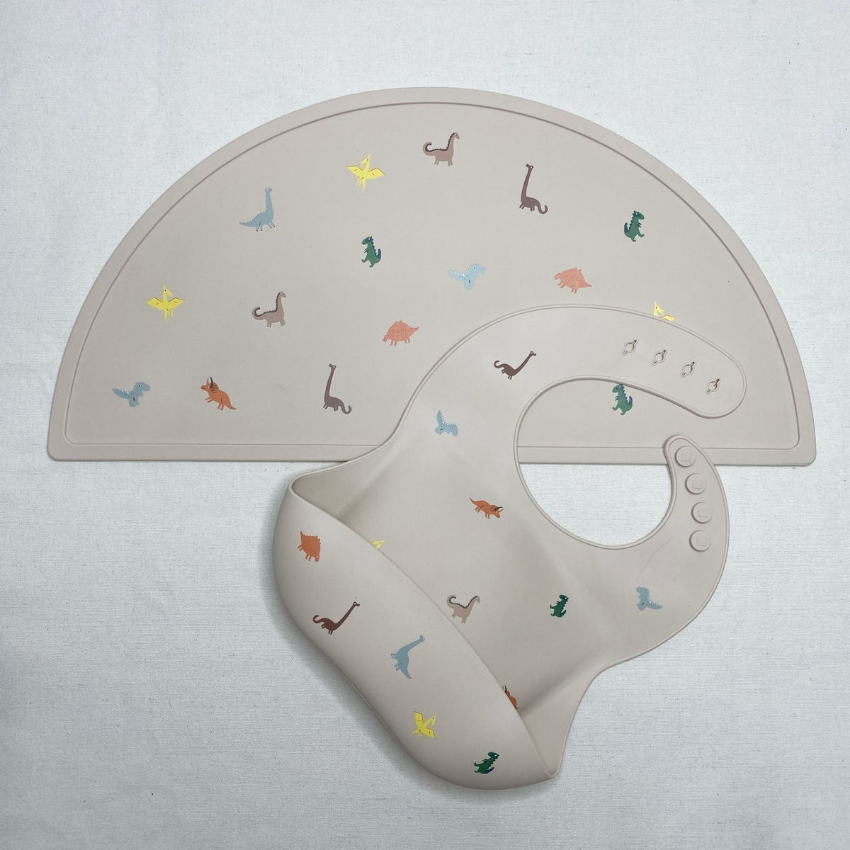 Silicone Placemat for Kids – Non-Slip Table Mat in Crescent Shape