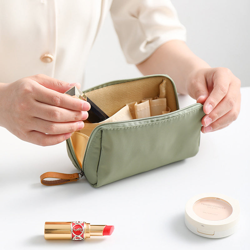 Travel accessories for women
