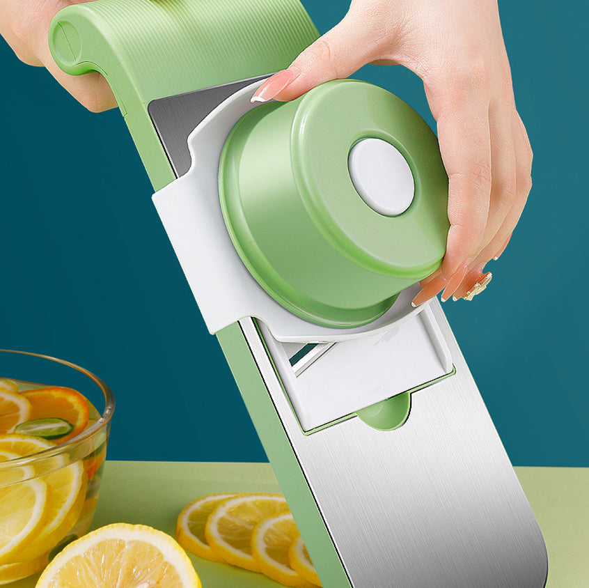 Multifunctional vegetable slicer