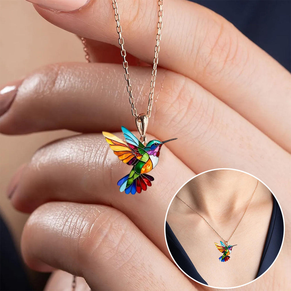 Colibri Charm – Colorful Necklace with Symbolic Meaning
