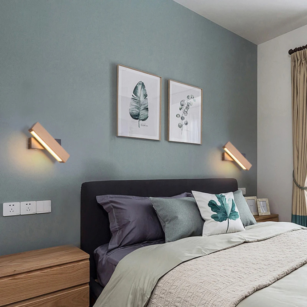 LumiFlex Wall Light