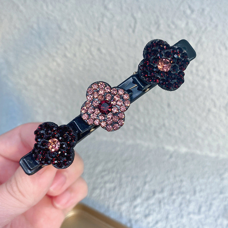 Hair clip with crystal flower